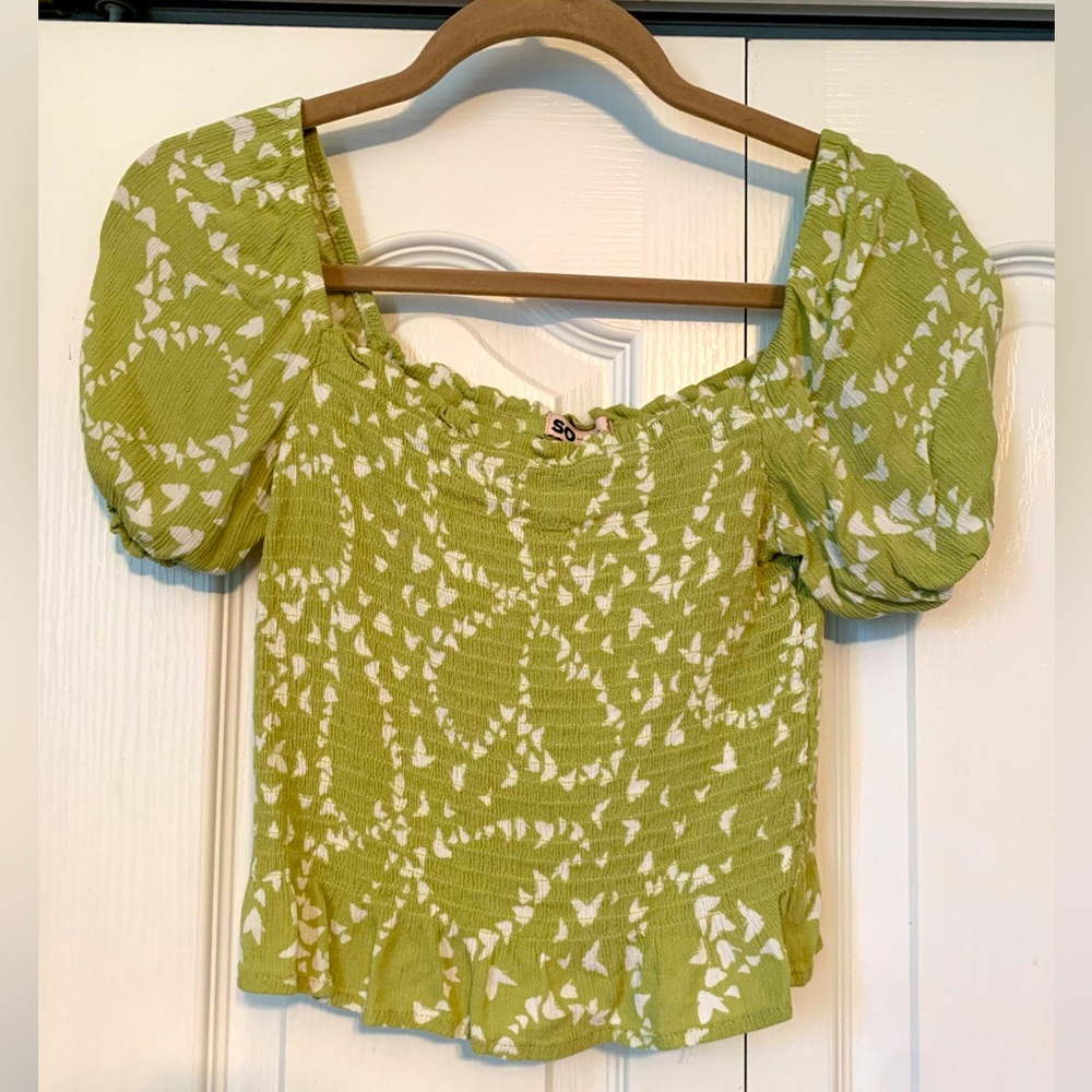SO Green Butterfly Pattern peasant Blouse Size Small